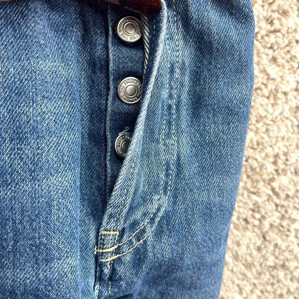 We The Free Jeans Women’s 29 Maggie Mid-Rise Straight-Leg‎ Button Fly Distressed
